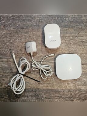 EERO Pro Model B010001 & D010001 with Ethernet and Power Cord